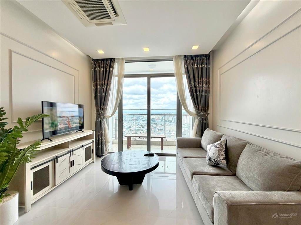 Cần bán căn hộ 2pn 82m2 tòa landmark gần lm81, giá mềm chỉ 8.6 tỷ bao hết