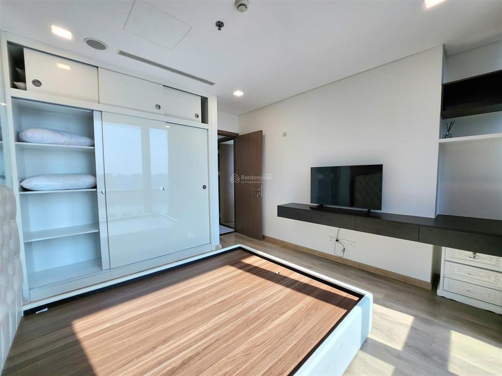 Bán căn hộ 3pn 133m2 tại landmark 81, view sông đẹp, layout lớn nhất tòa, sẵn sổ hồng vĩnh viễn