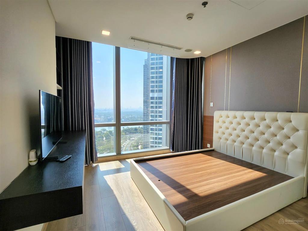 Bán căn hộ 3pn 133m2 tại landmark 81, view sông đẹp, layout lớn nhất tòa, sẵn sổ hồng vĩnh viễn