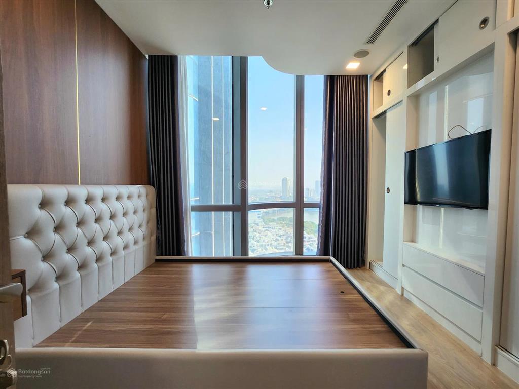Bán căn hộ 3pn 133m2 tại landmark 81, view sông đẹp, layout lớn nhất tòa, sẵn sổ hồng vĩnh viễn