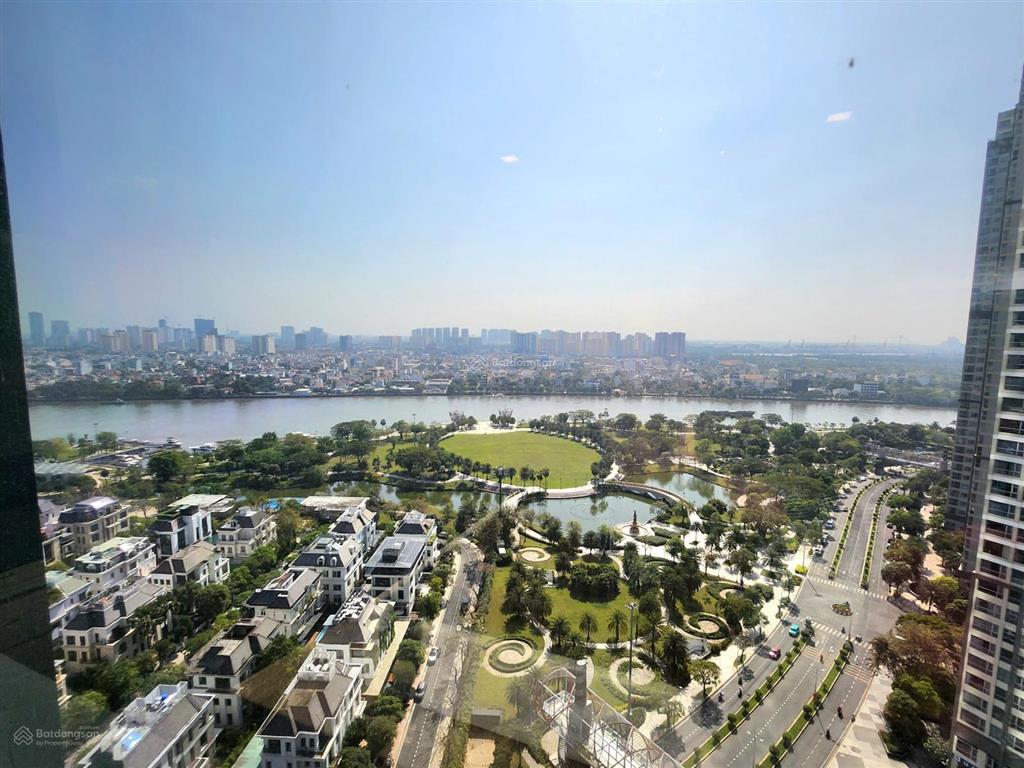 Bán căn hộ 3pn 133m2 tại landmark 81, view sông đẹp, layout lớn nhất tòa, sẵn sổ hồng vĩnh viễn