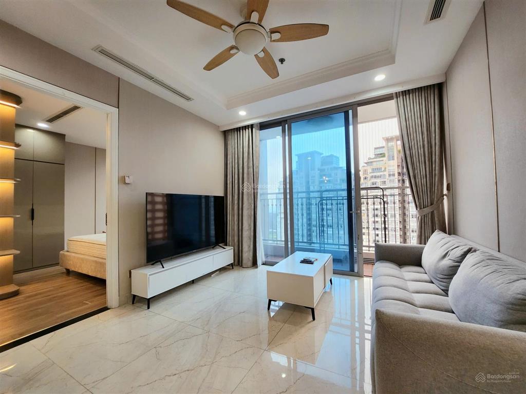 Cho thuê 2pn 84m2 view sông, full nội thất xịn đẹp tại vinhomes central park, giá 28tr bao phí tl