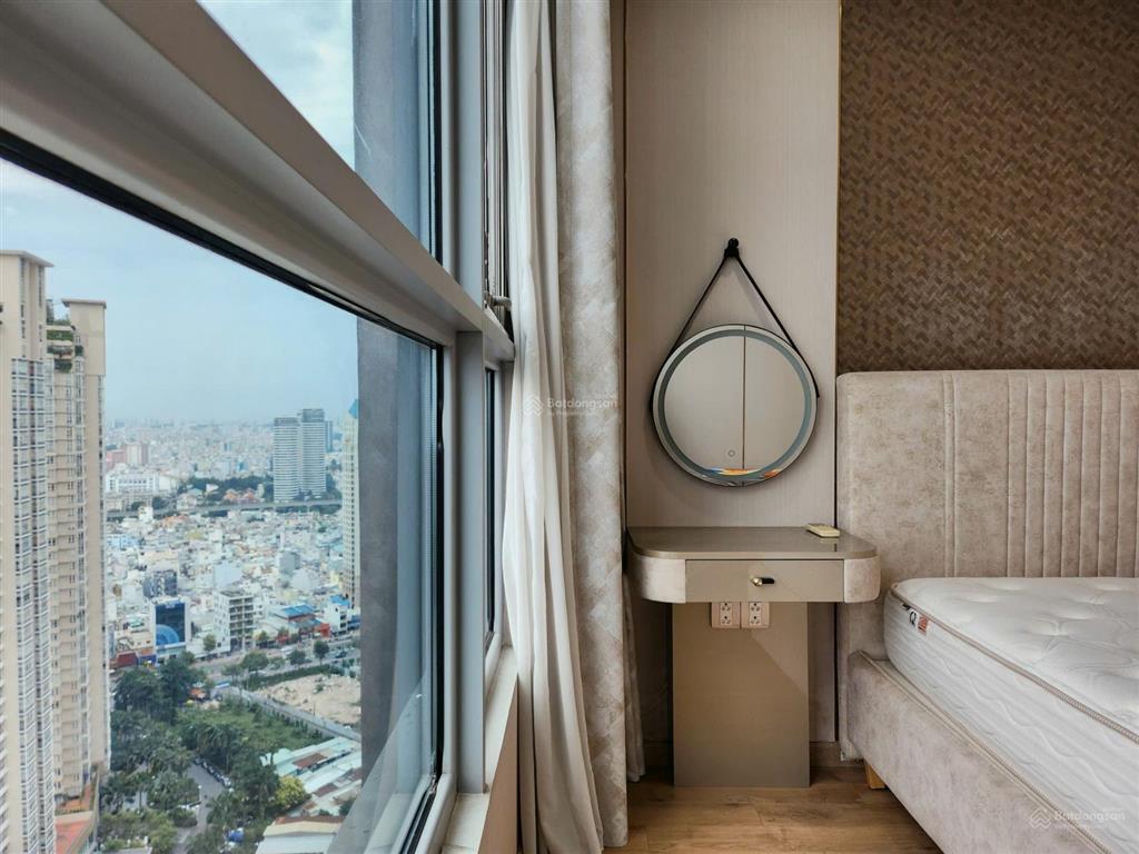Cho thuê 2pn 84m2 view sông, full nội thất xịn đẹp tại vinhomes central park, giá 28tr bao phí tl
