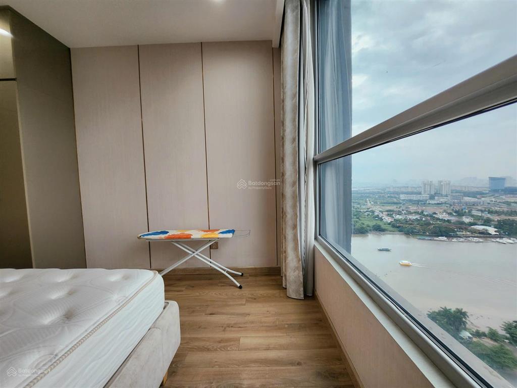 Cho thuê 2pn 84m2 view sông, full nội thất xịn đẹp tại vinhomes central park, giá 28tr bao phí tl