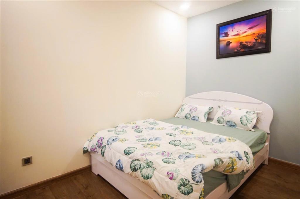 Cho thuê 2pn 2wc view sông đẹp khu park, full nội thất giá tốt chỉ 22tr có thương lượng
