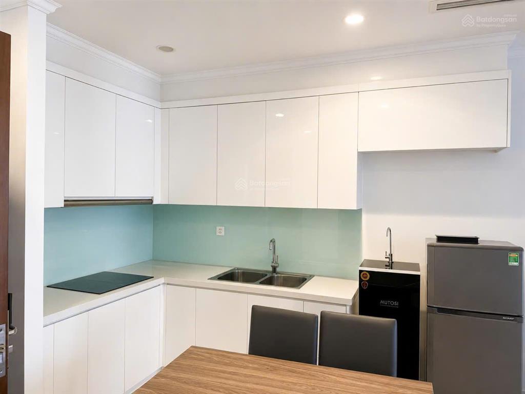 Cần bán căn 1pn 51m2 tòa landmark view thành phố siêu đẹp, giá mềm chỉ 6,5 tỷ bao hết