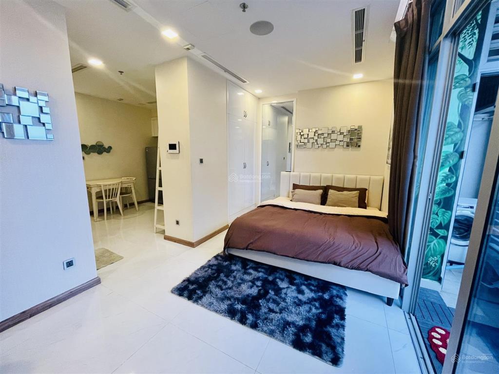 Cho thuê căn hộ 1pn 36m2 decor đẹp tại vinhomes central park, giá mềm chỉ 16tr/tháng, dọn vào ngay