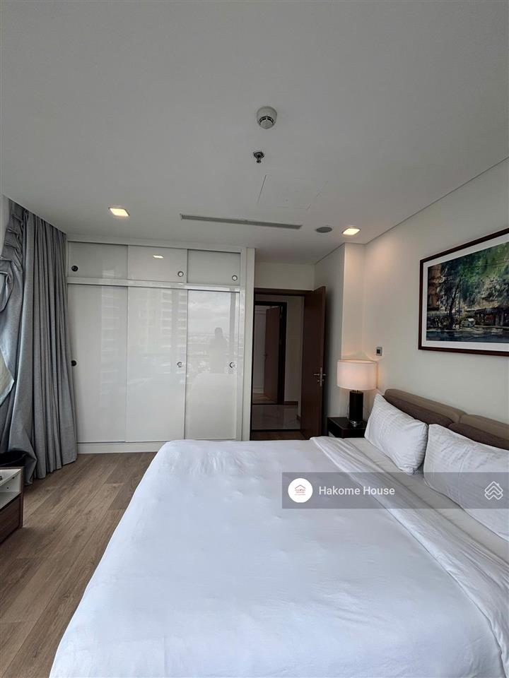 Bán căn hộ 3pn 109m2 tháp landmark 81 giá tốt chỉ 22,2 tỷ còn tl, view sông thoáng mát