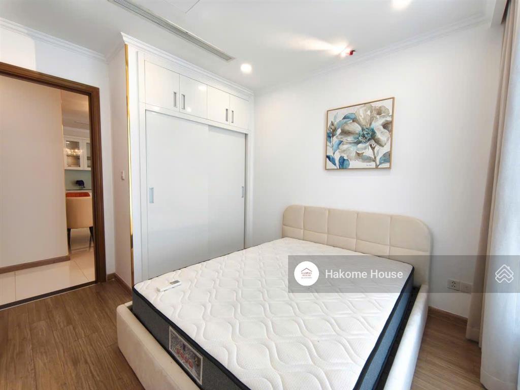 [nổi bật] cho thuê 3pn landmark plus full nội thất mới 100%, view đẹp, giá 42tr còn thương lượng
