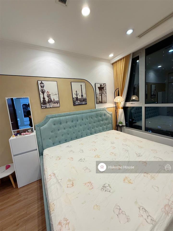 Chỉ 6.2 tỷ bao hết cho căn 1pn decor đẹp, tầng trung tại vinhomes central park tân cảng