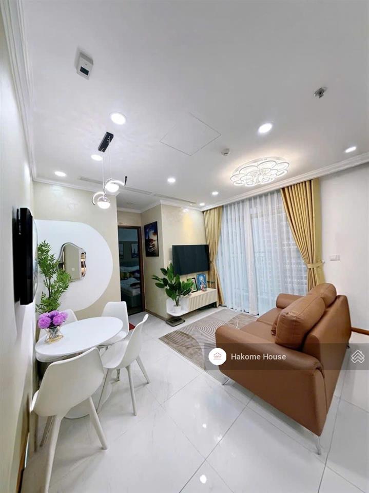 Chỉ 6.2 tỷ bao hết cho căn 1pn decor đẹp, tầng trung tại vinhomes central park tân cảng