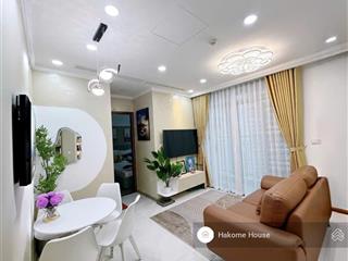 Chỉ 6.2 tỷ bao hết cho căn 1pn decor đẹp, tầng trung tại vinhomes central park tân cảng