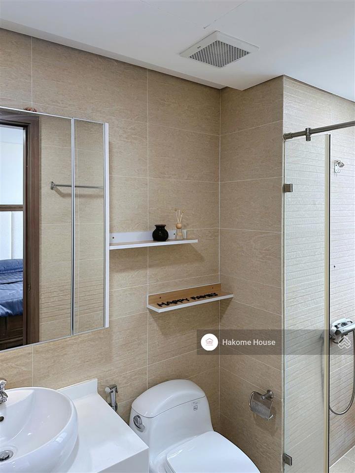 Bán căn hộ 3pn 109m2 landmark hướng mát, view trực diện lm81, tầng đẹp sổ hồng lâu dài