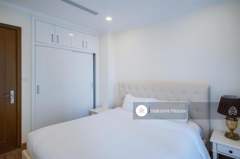 Bán căn hộ 1pn diện tích lớn 57m2 tòa landmark, có sổ hồng, giá tốt chỉ 6,9 tỷ bao hết tl