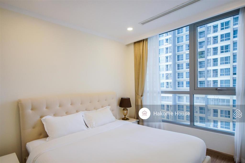 Bán căn hộ 1pn diện tích lớn 57m2 tòa landmark, có sổ hồng, giá tốt chỉ 6,9 tỷ bao hết tl