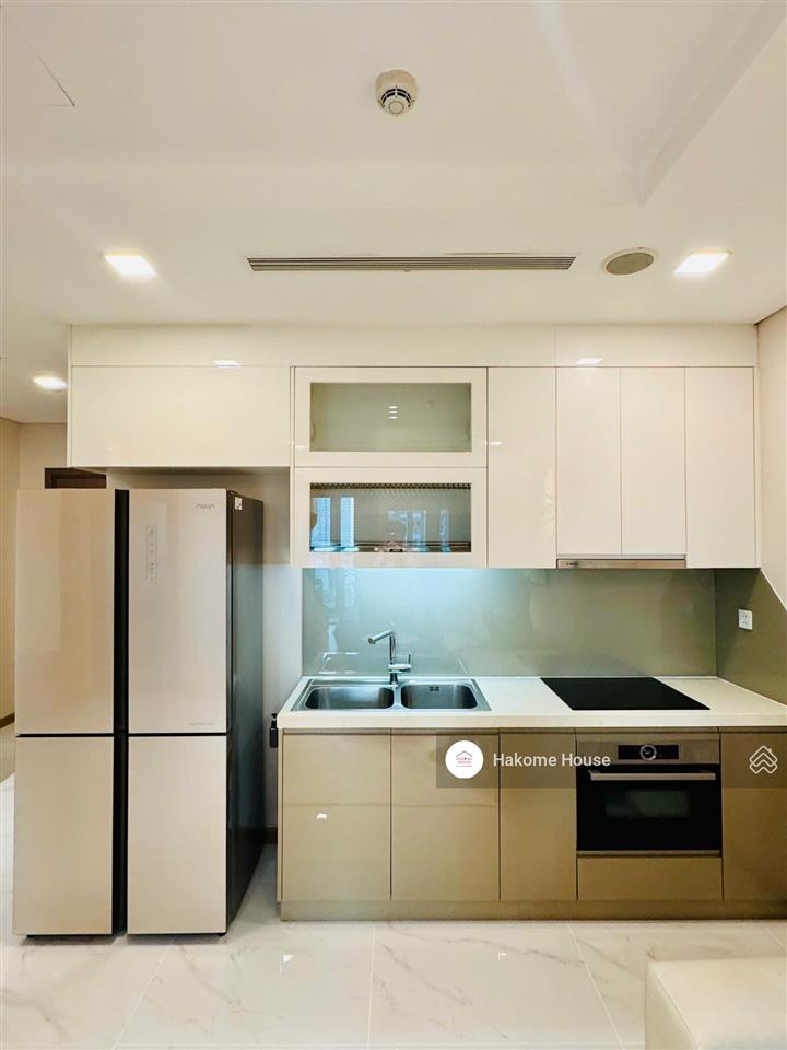 Bán căn hộ 4pn 172m2 góc vòng cung, tầng cao view trực diện sông giá tốt 35.5 tỷ còn tl