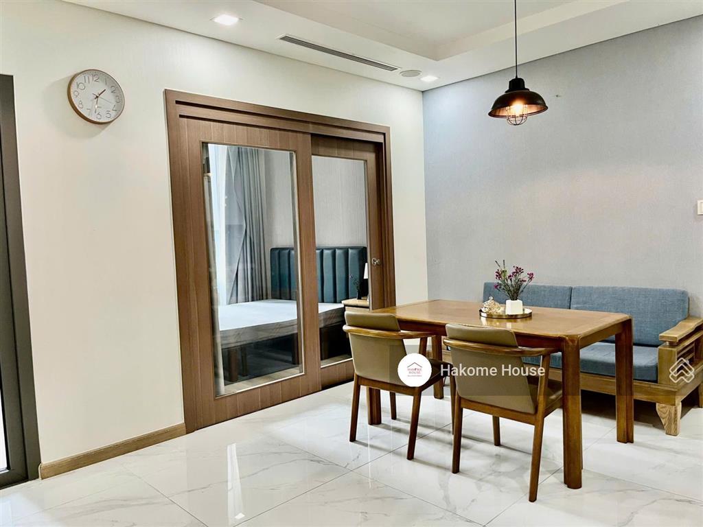 Cho thuê căn hộ 1pn landmark 81 giá mềm chỉ 23 triệu còn tl, view hồ bơi mát, full nội thất