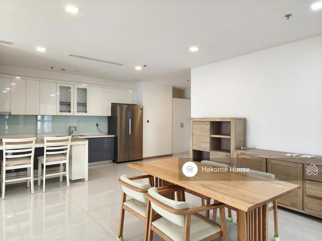 Cho thuê 4pn 3wc 188m2 siêu rộng rãi, view trực diện sông, giá tốt chỉ 65tr/tháng dọn vào ngay