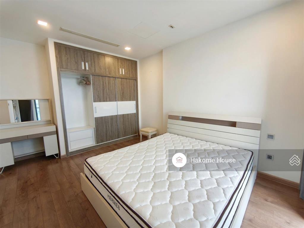 Cho thuê 4pn 3wc 188m2 siêu rộng rãi, view trực diện sông, giá tốt chỉ 65tr/tháng dọn vào ngay