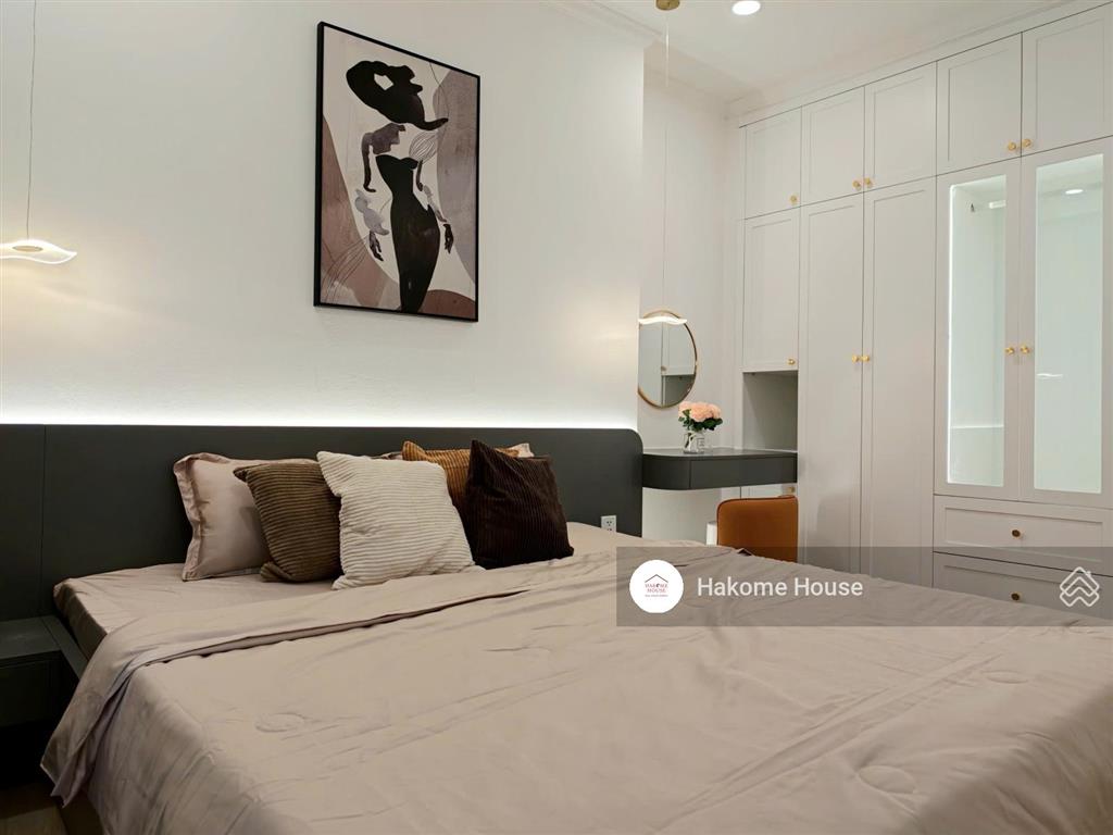 Bán nhanh căn hộ 2pn 82m2 landmark 6 tầng đẹp, nhà mới tinh, sổ hồng vĩnh viễn giá tốt còn tl