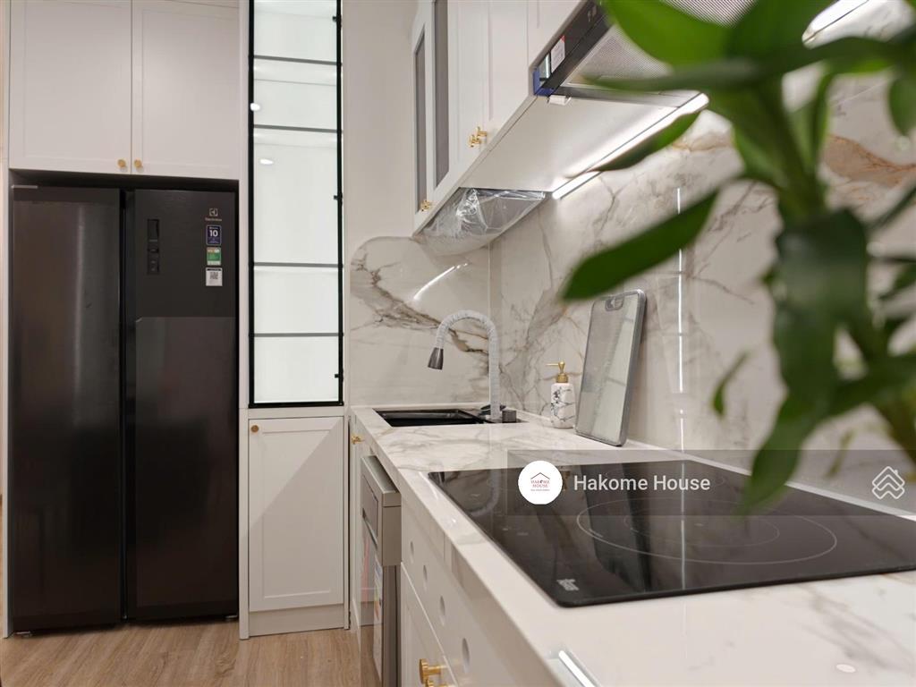 Bán nhanh căn hộ 2pn 82m2 landmark 6 tầng đẹp, nhà mới tinh, sổ hồng vĩnh viễn giá tốt còn tl