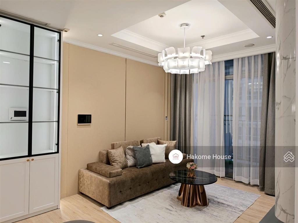 Bán nhanh căn hộ 2pn 82m2 landmark 6 tầng đẹp, nhà mới tinh, sổ hồng vĩnh viễn giá tốt còn tl