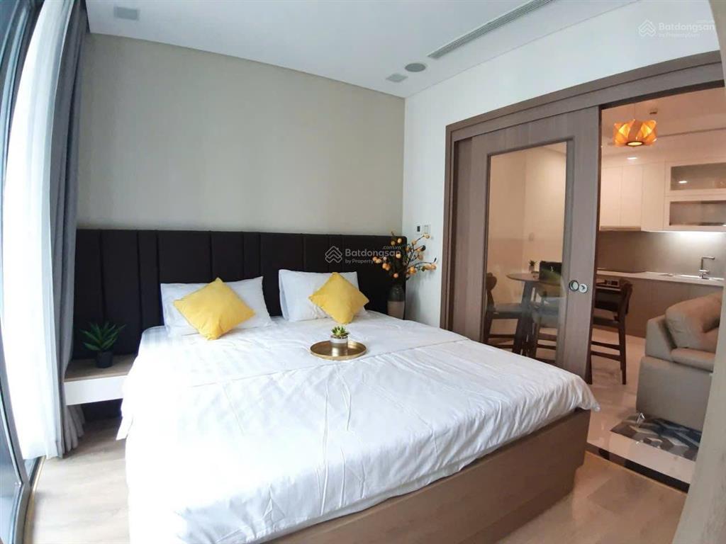 Bán căn hộ 3pn 109m2 view sông tháp landmark 81, full nội thất luxury, tầng trung đẹp