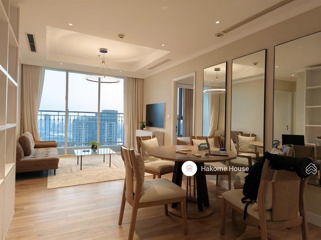 Cho thuê căn hộ 2pn 84m2 decor đẹp tại vinhomes central park, nhà mới 100%, view bitexco siêu đẹp
