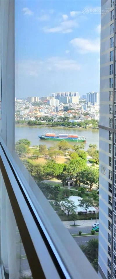 Cho thuê căn hộ 2pn 87m2 view sông khu park, có bồn tắm nằm, decor sang trọng dọn vào ngay