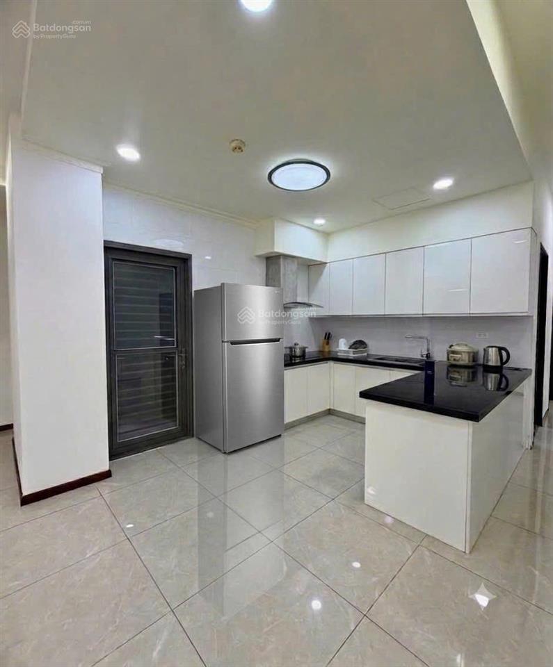 Cho thuê căn hộ 3 phòng ngủ mới 100%  cc docklands quận 7 (sát phú mỹ hưng)  giá 24 triệu/tháng