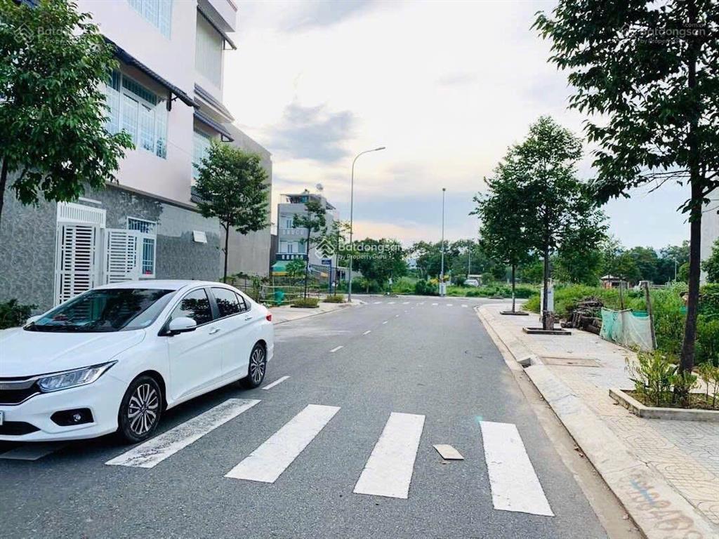 Chính chủ cần bán đất kdc long thành full thổ cư sổ sẵn giá chỉ 980trcó hỗ trợ ngân hàng 70%