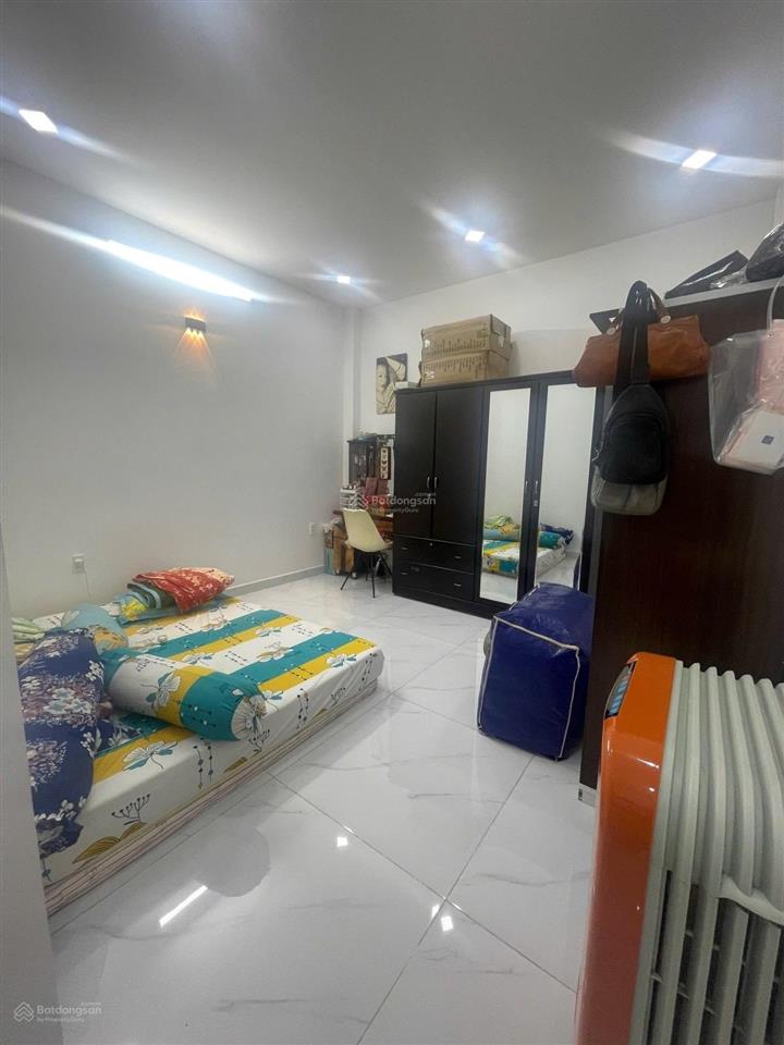 Bán mt đường dương quảng hàm gò vấp