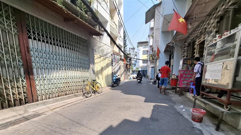 Hẻm 5 m thông đường thích quảng đức, p5, q. phú nhuận