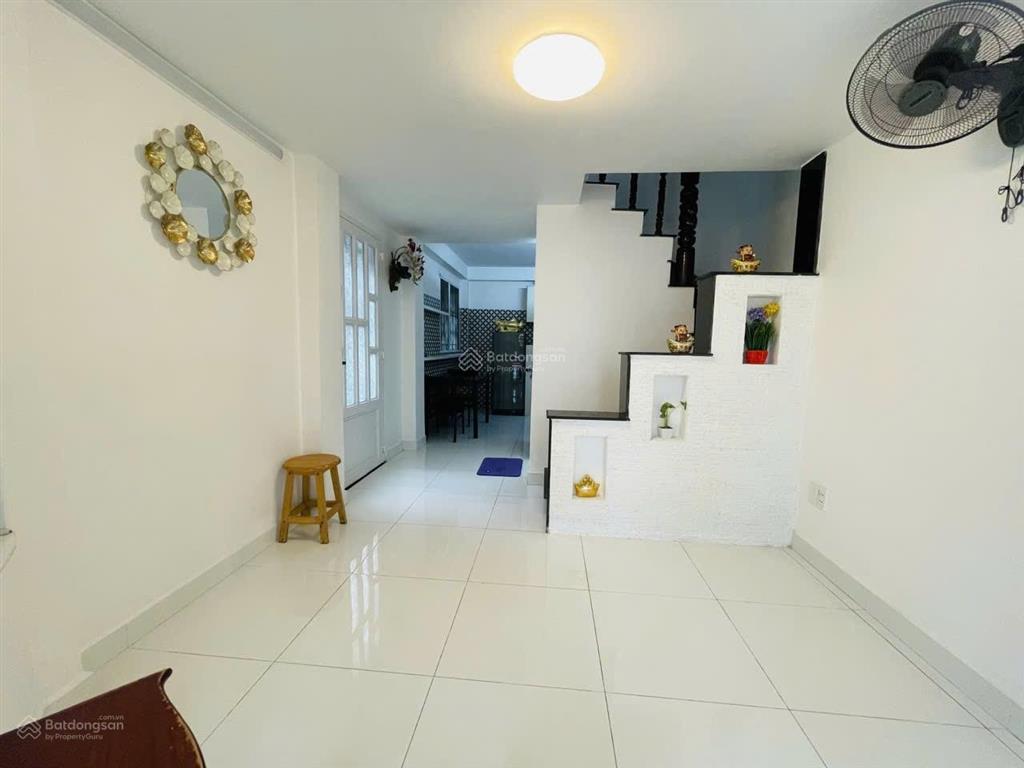 Nhà riêng đẹp tại lê văn sỹ, 8,7 tỷ, 36m2, 5 tầng, 6pn, 7wc, nhiều tiện ích chỉ với