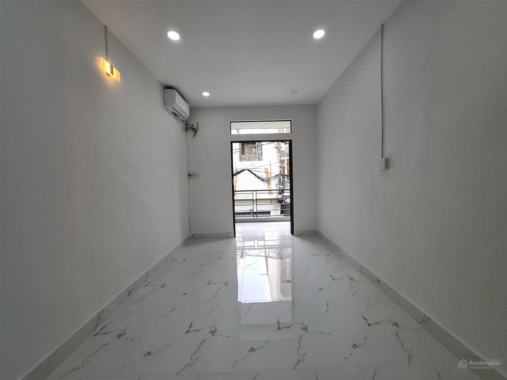 Hẻm 6m nhựa đường huỳnh văn bánh
