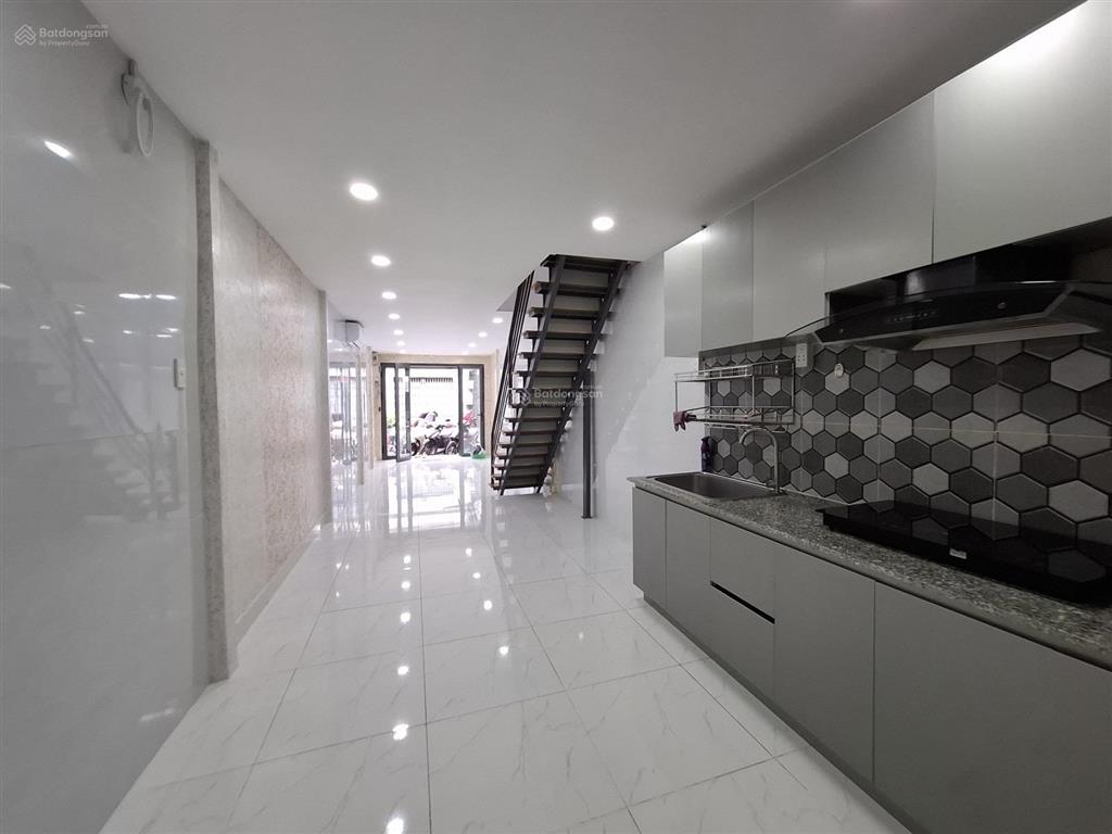 Hẻm 6m nhựa đường huỳnh văn bánh
