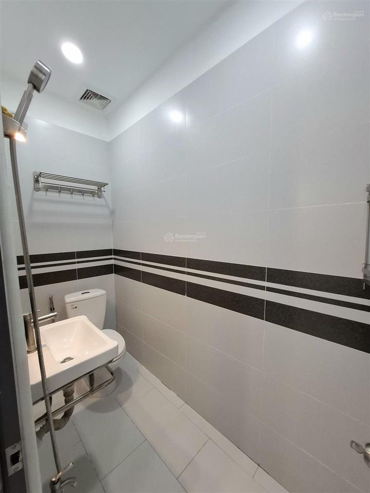 Hẻm 6m nhựa đường huỳnh văn bánh