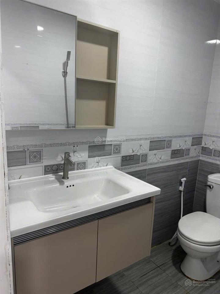 Thông nguyễn văn trỗi, nguyễn trọng tuyển, p15, phú nhuận  44m²  sổ đẹp  hẻm ô tô