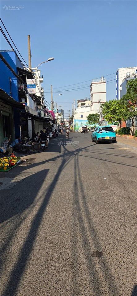 Nhà mặt tiền nguyễn đình chiểu, quận phú nhuận kinh doanh sầm uất dòng tiền 33 triệu/tháng