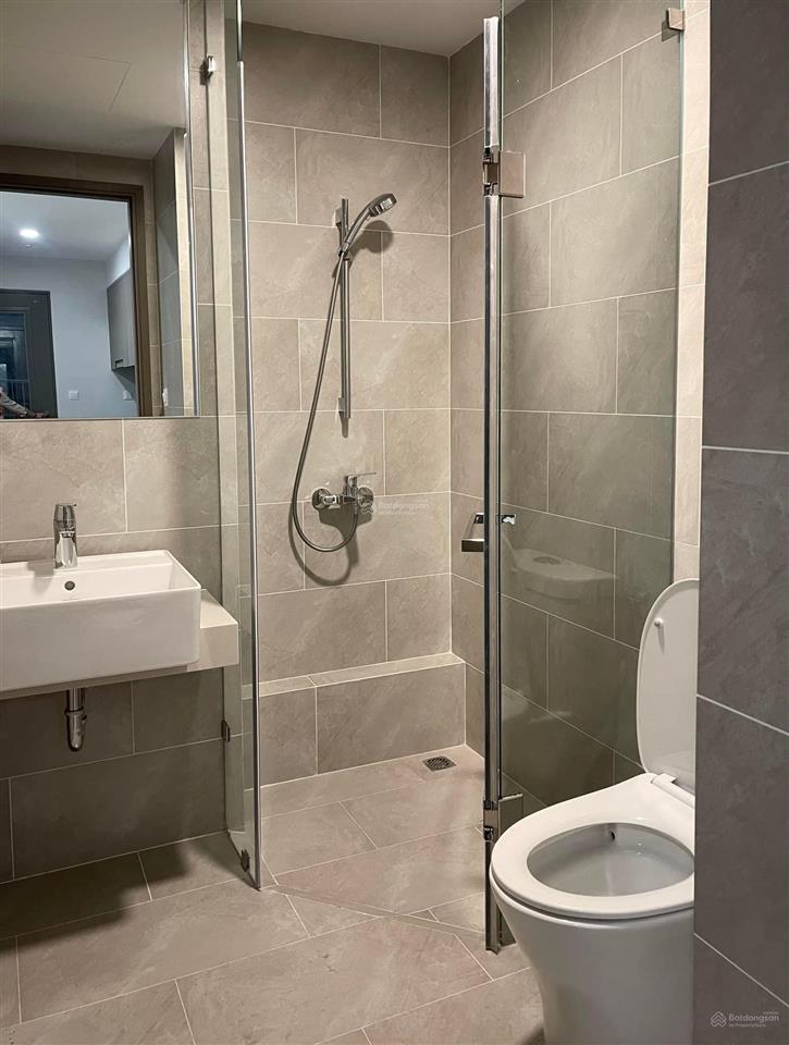 Cho thuê cc westgate 70m2 giá 7 triệu  2pn 2wc  view nội khu