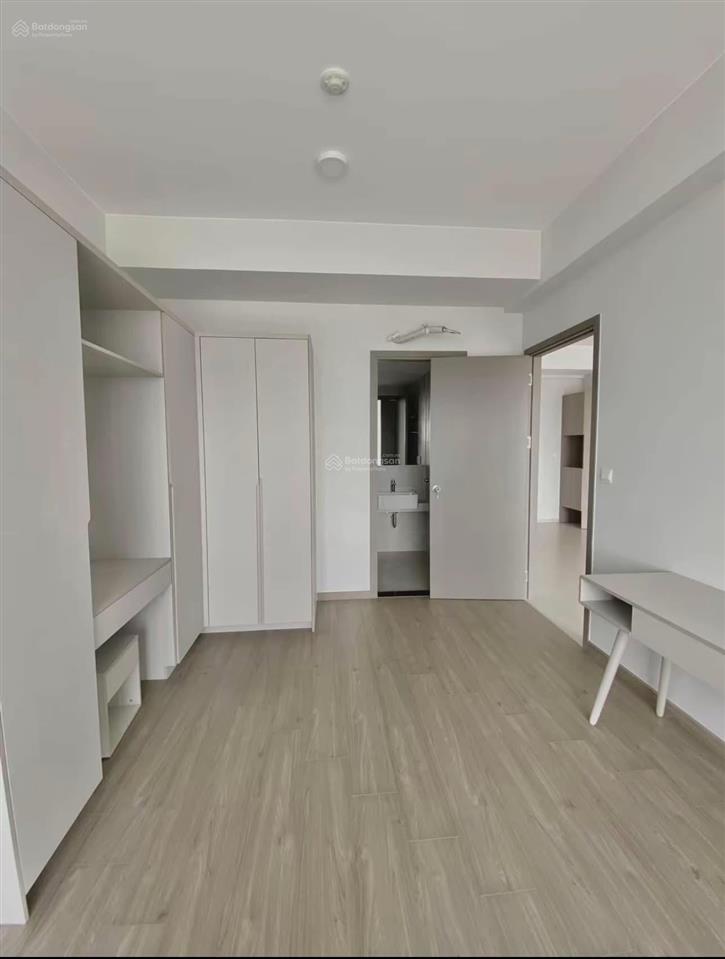 Bán ngay cc westgate 3pn 2wc (113 m2)  giá 4,25 tỷ  tầng cao view đẹp
