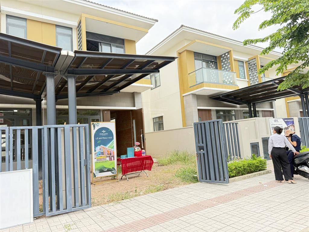 Bán biệt thự đẹp tại sun casa central, 5,05 tỷ, 168m2, tiện ích đầy đủ