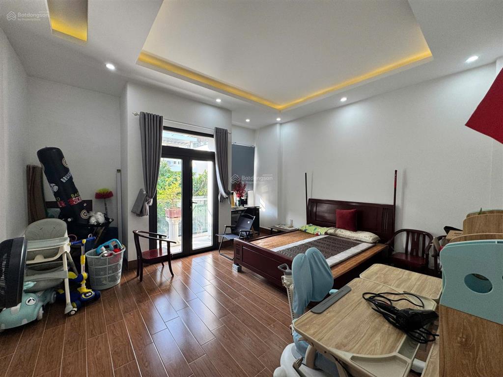 Chính chủ bán nhà đẹp phước long a  95m2, ngang 5m  3pn master khép kín sổ hồng
