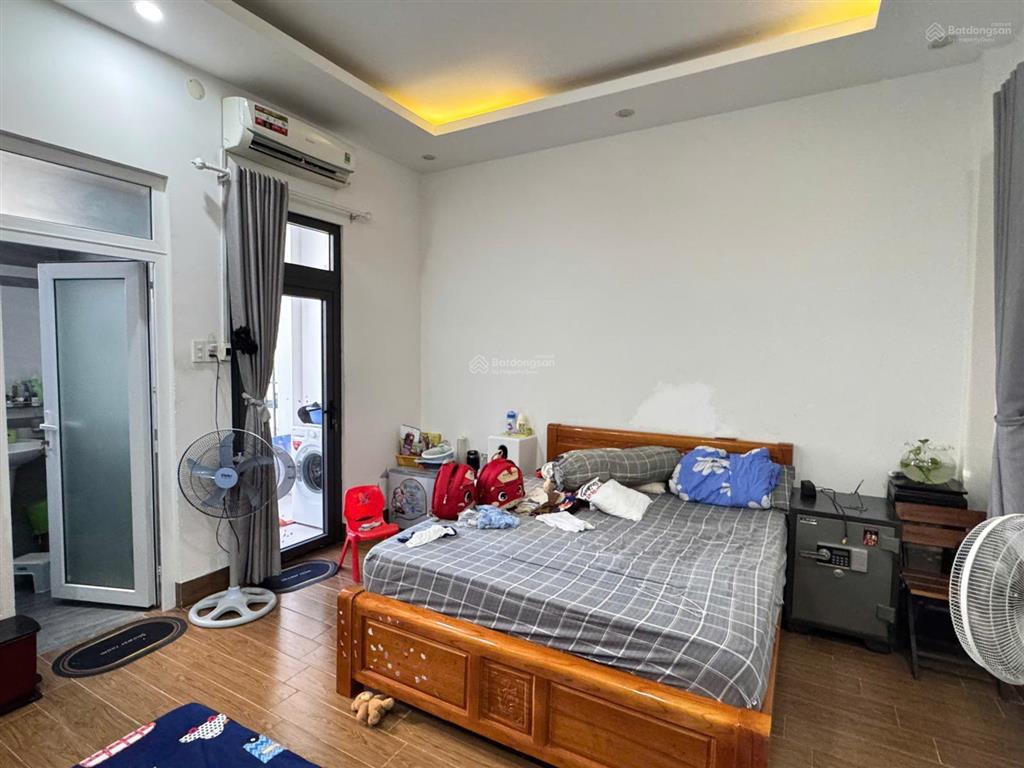 Chính chủ bán nhà đẹp phước long a  95m2, ngang 5m  3pn master khép kín sổ hồng