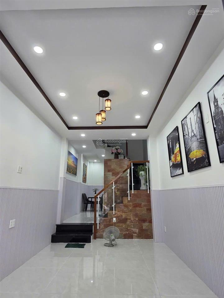 Mặt tiền võ trứ gần chợ xóm mới nhà 4 tầng hoàn công tầng trệt kinh doanh 9,79 tỷ