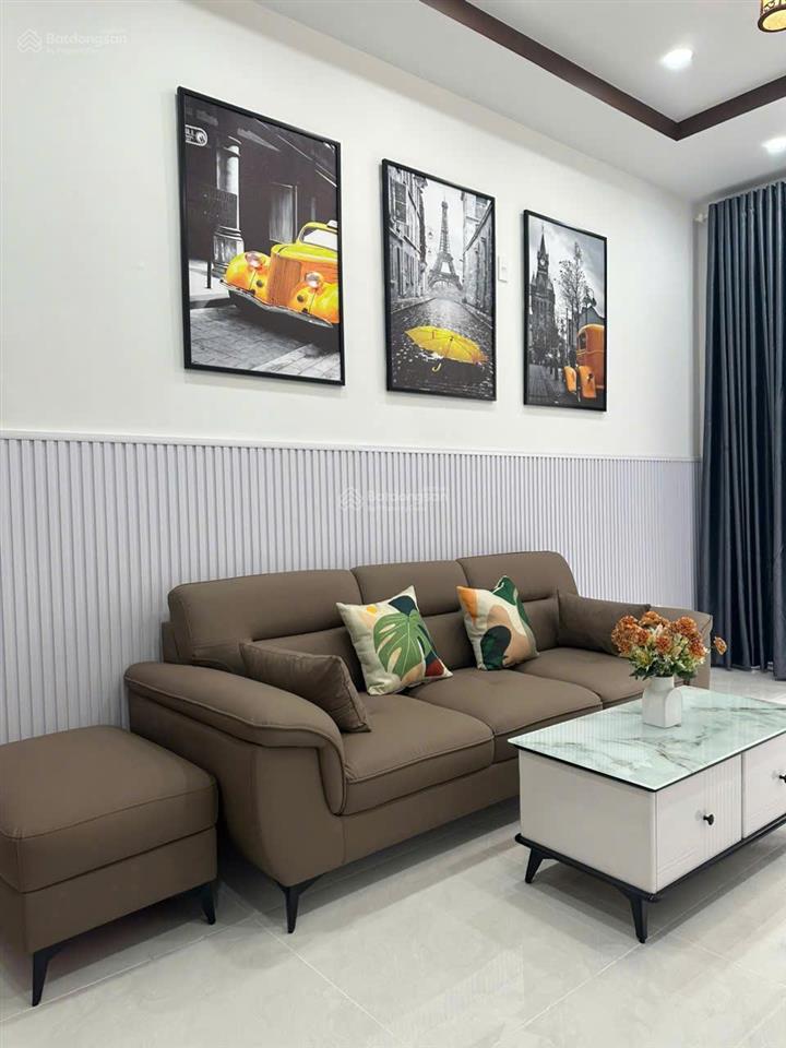 Mặt tiền võ trứ gần chợ xóm mới nhà 4 tầng hoàn công tầng trệt kinh doanh 9,79 tỷ