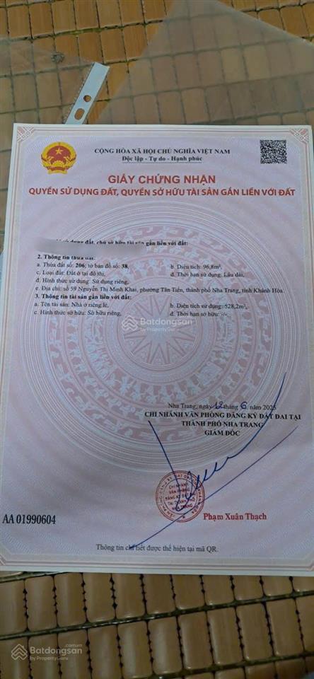 Bán nhà mt nguyễn thị minh khai nha trang 6 tầng thang máy 19 phòng, khai thác dòng tiền 285tr/m2