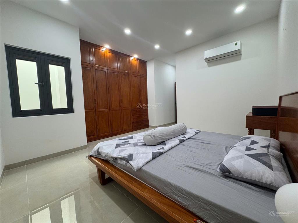 Hàng hiếm phan vinh nhà 2 tầng 97,5m2 gỗ gõ đỏ nguyên tấm gần biển