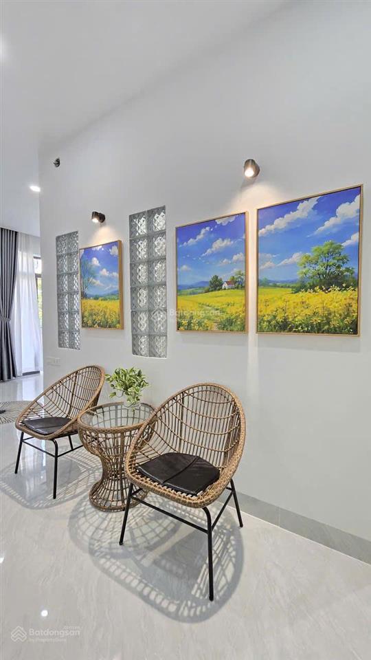 Bán nhà mặt phố 4 tầng nha trang thiết kế hiện đại có thang máy hướng tây nam 14.6 tỷ thương lượng.