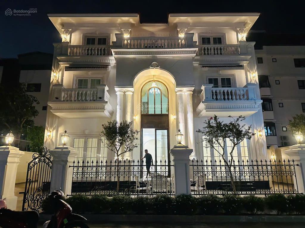 Biệt thự biệt lập khu vip nha trang bảo vệ 24/24 đang cho thuê 75 triệu/tháng!